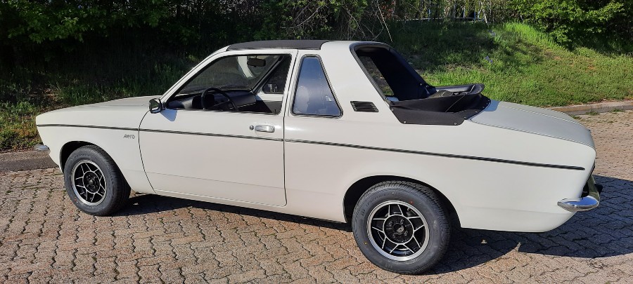Opel Kadett in gutem Zustand steht zum Verkauf Baujahr BJ 09/1976
