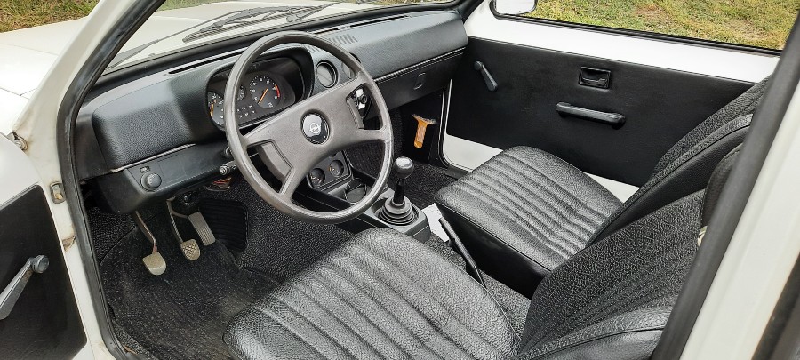 Opel Kadett in gutem Zustand steht zum Verkauf Baujahr BJ 09/1976