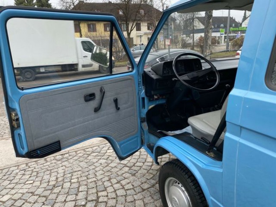 Zu verkaufen: VW T3 guter Zustand mit historischer Zulassung Baujahr BJ 10/1986