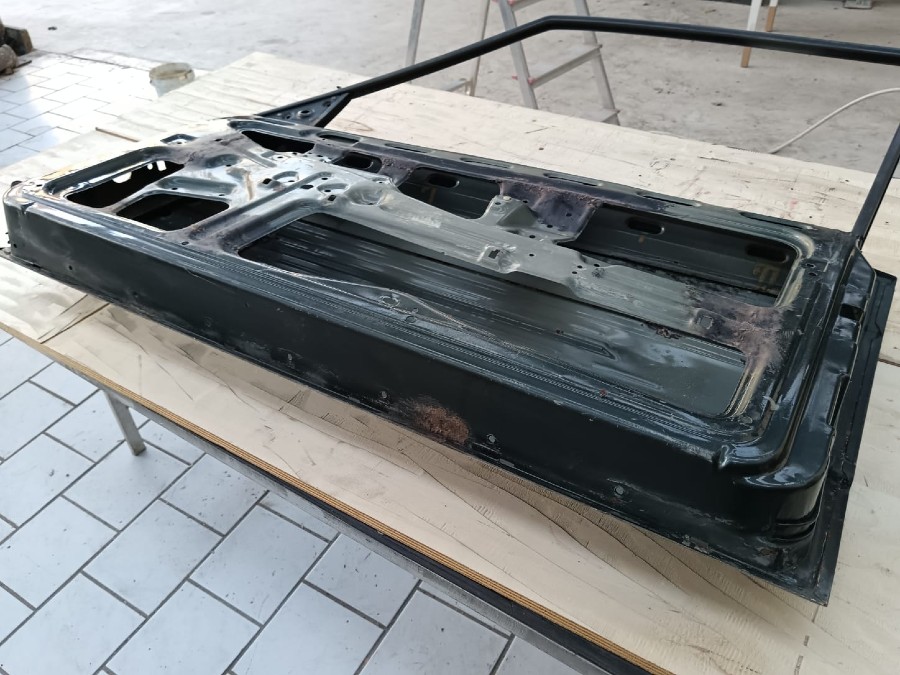 Für Maserati Biturbo Karosserieteile abzugeben Baujahr BJ -