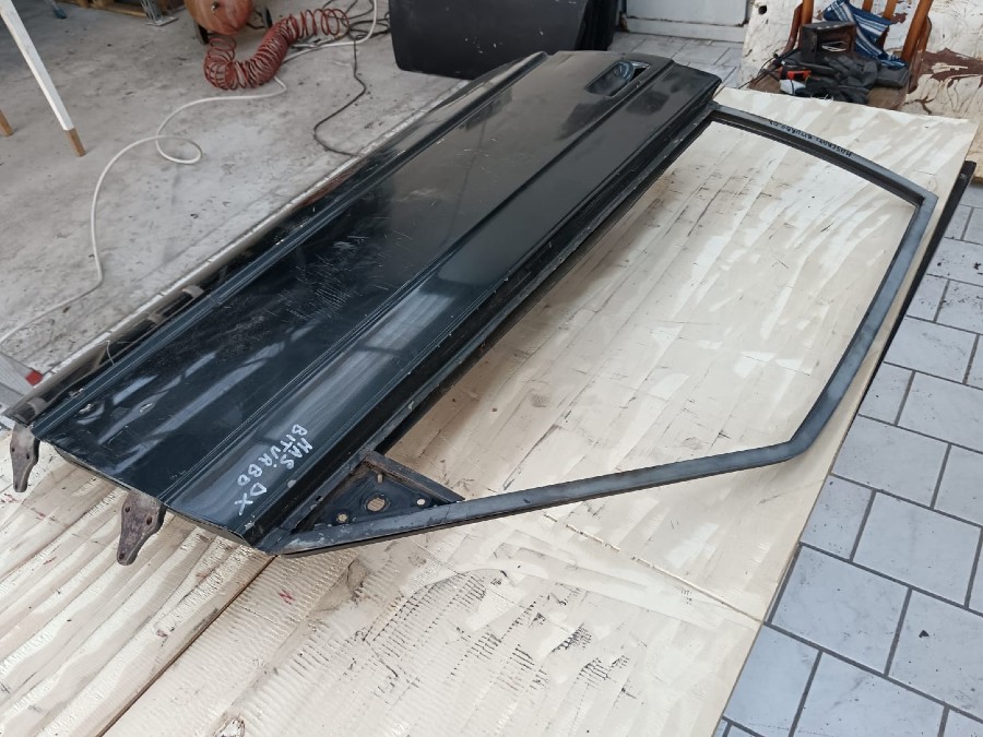 Für Maserati Biturbo Karosserieteile abzugeben Baujahr BJ -