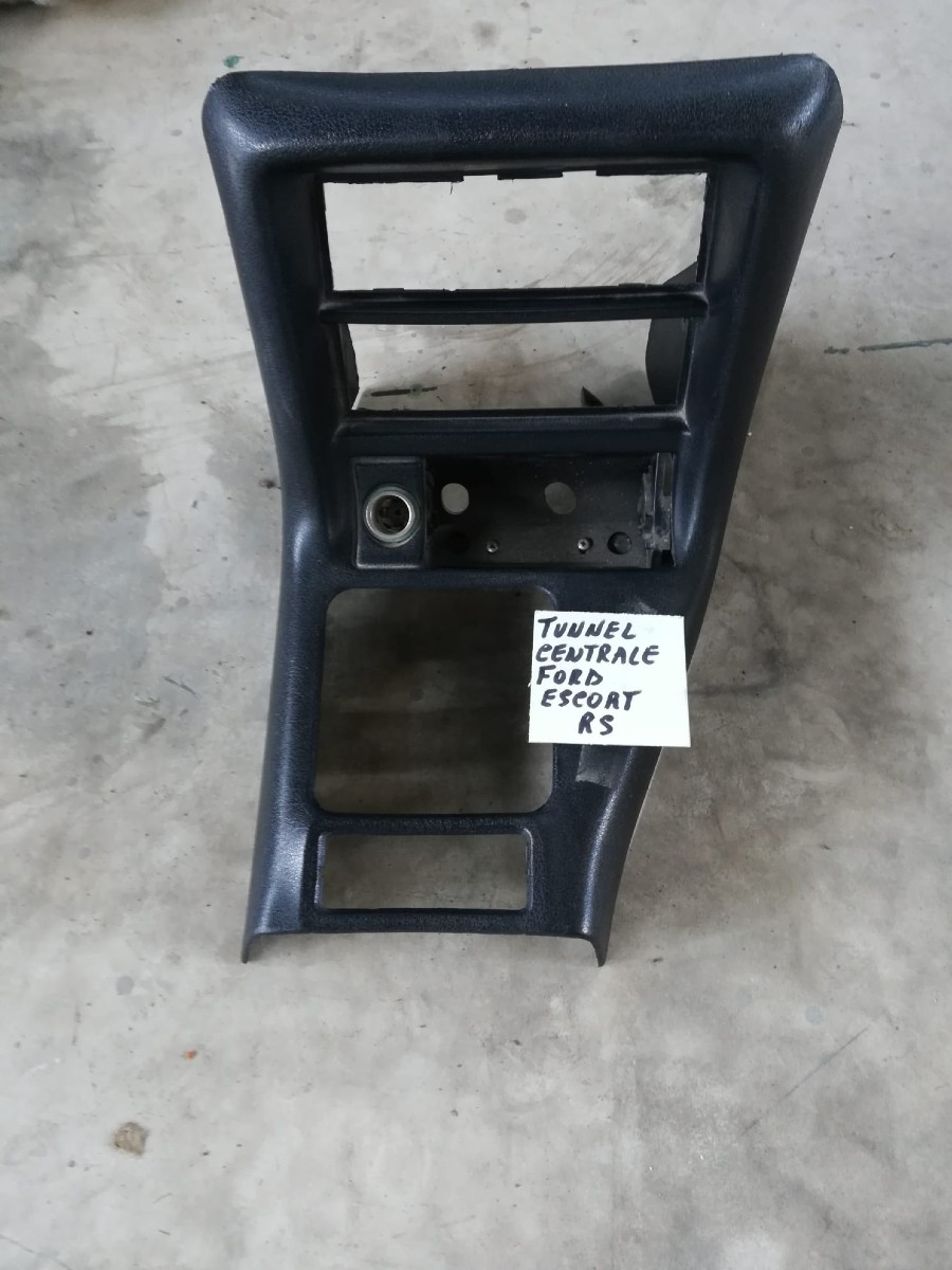 Karosserieteile für Ford Escort Baujahr BJ -