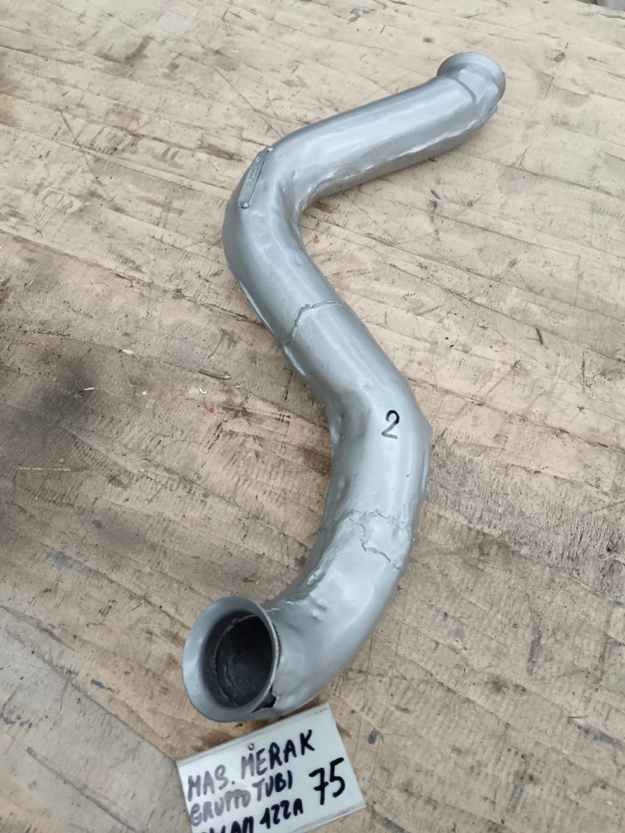 Auspuffanlage für Maserati abzugeben Baujahr BJ -
