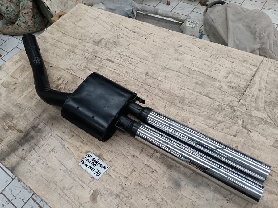 Auspuffanlage für Maserati Ghibli zu verkaufen Baujahr BJ -