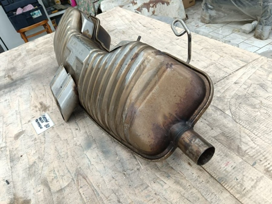 Für Oldtimer Auspuffanlage abzugeben Baujahr BJ -