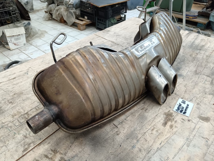 Für Oldtimer Auspuffanlage abzugeben Baujahr BJ -