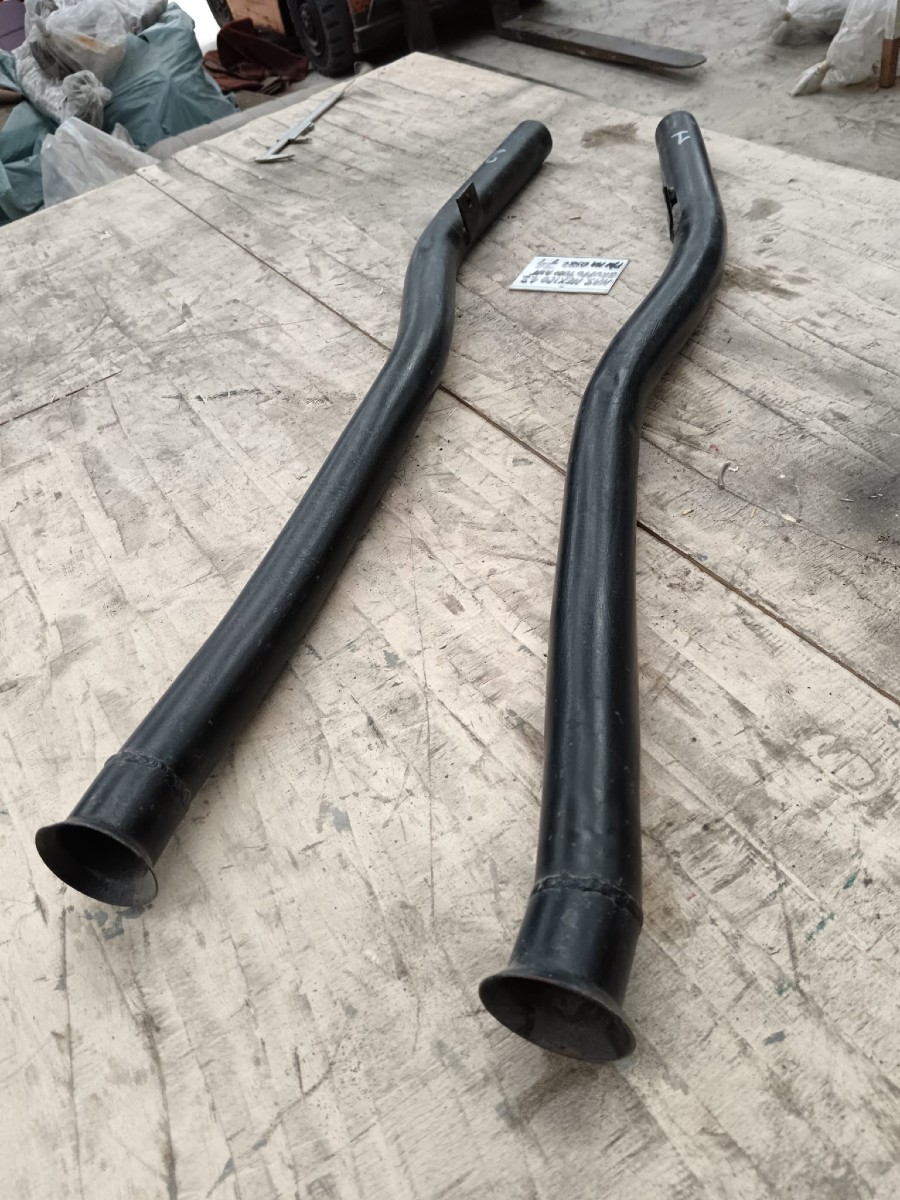 Für Maserati Auspuffanlage abzugeben Baujahr BJ -