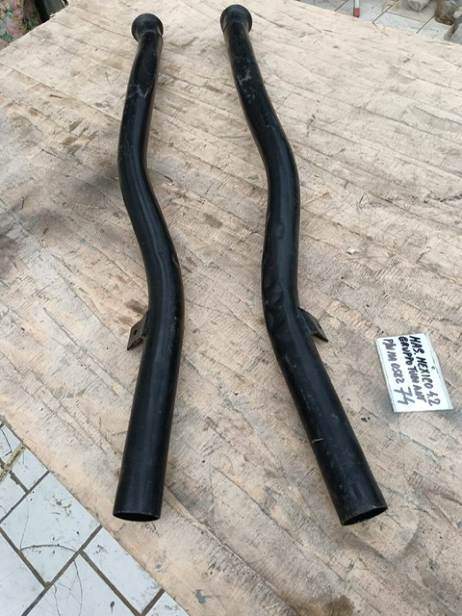 Für Maserati Auspuffanlage abzugeben Baujahr BJ -