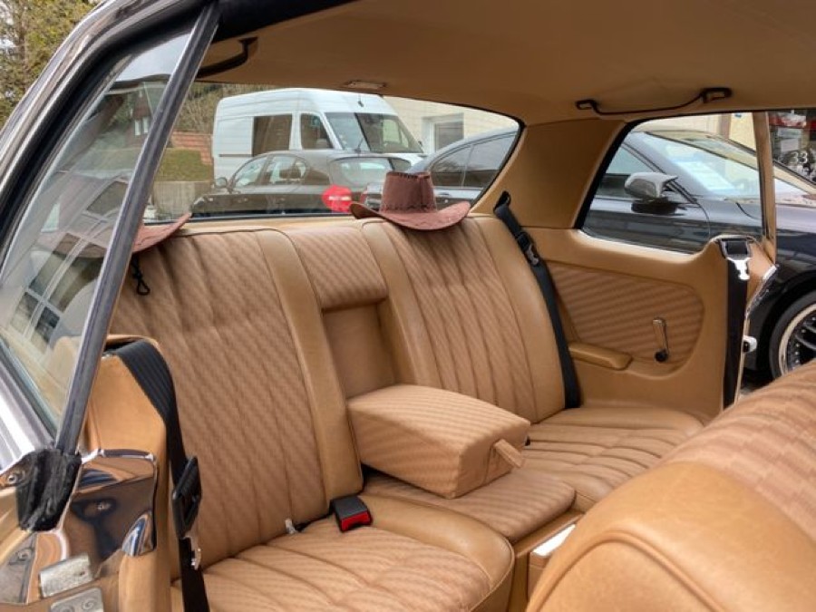 Mercedes Benz 230 in gutem Zustand zu erwerben Baujahr BJ 03/1983