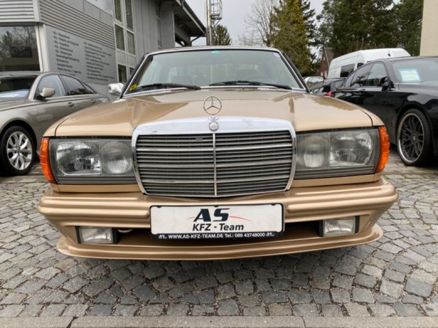 Mercedes Benz 230 in gutem Zustand zu erwerben Baujahr BJ 03/1983