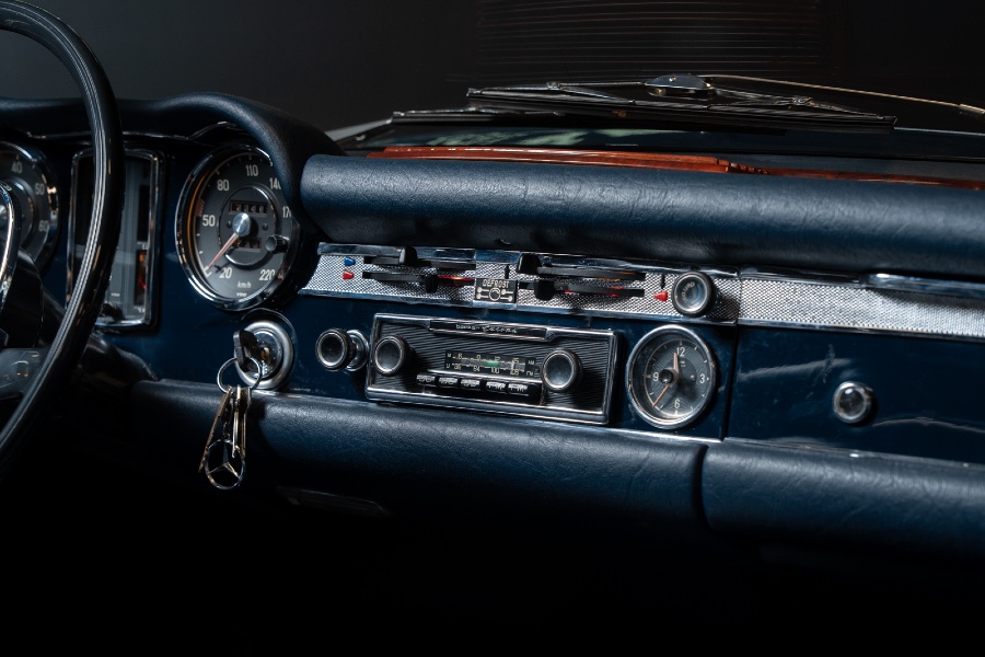 Mercedes SL 280 Pagode Baujahr BJ 12/1971