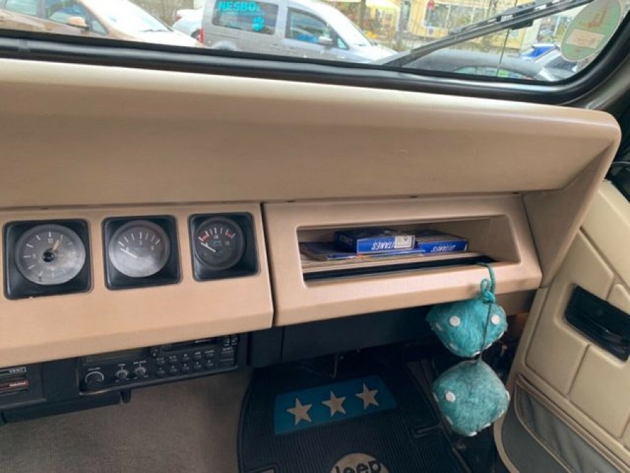 Jeep Wrangler in gutem Zustand sucht neuen Besitzer Baujahr BJ 05/1989