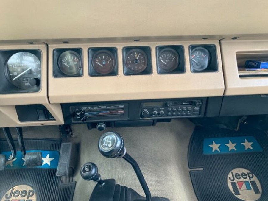 Jeep Wrangler in gutem Zustand sucht neuen Besitzer Baujahr BJ 05/1989