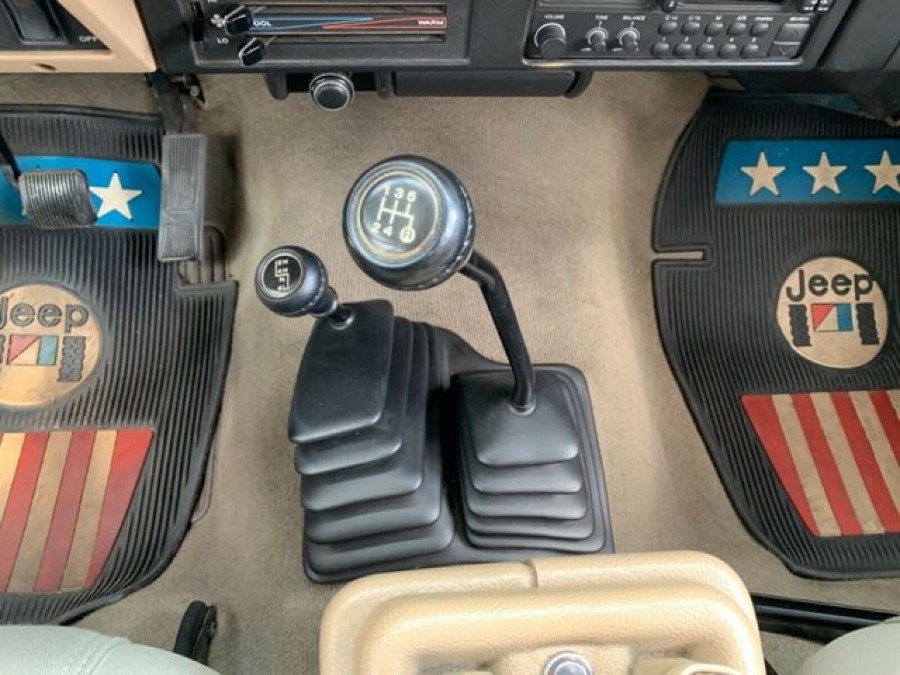 Jeep Wrangler in gutem Zustand sucht neuen Besitzer Baujahr BJ 05/1989