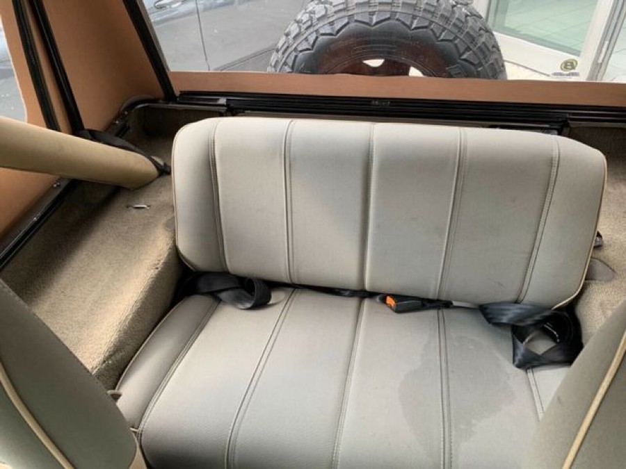 Jeep Wrangler in gutem Zustand sucht neuen Besitzer Baujahr BJ 05/1989