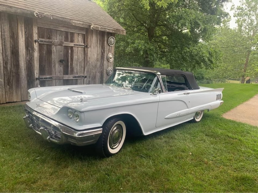 Biete Ford Thunderbird 1960 Cabrio, komplett restauriert Baujahr BJ 06/1960