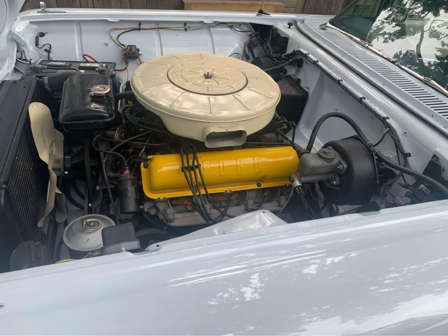 Biete Ford Thunderbird 1960 Cabrio, komplett restauriert Baujahr BJ 06/1960