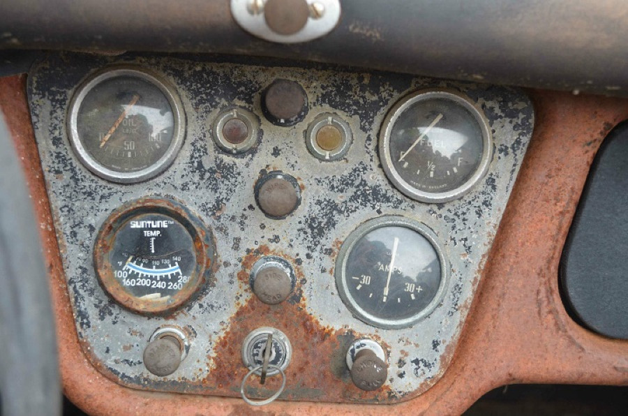 Biete Triumph TR3 eingeschränkt fahrbar Baujahr BJ 04/1958