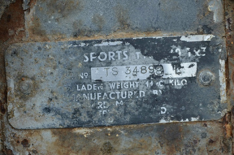 Biete Triumph TR3 eingeschränkt fahrbar Baujahr BJ 04/1958