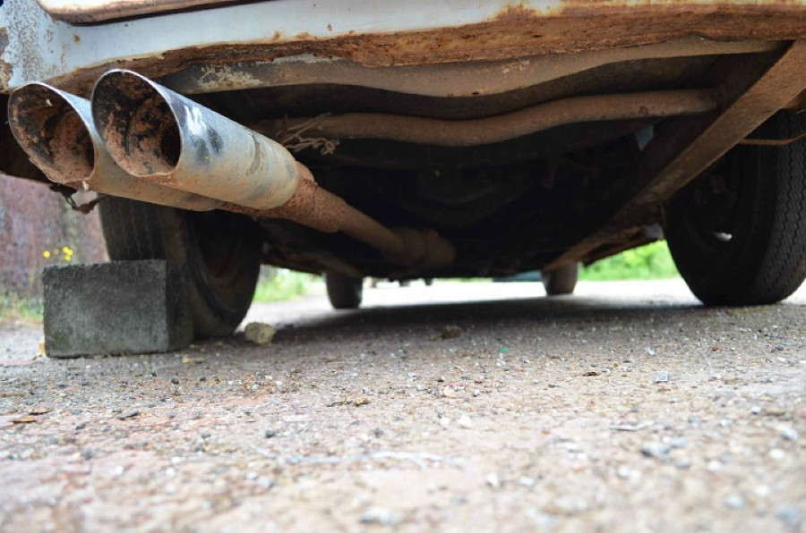 Biete Triumph TR3 eingeschränkt fahrbar Baujahr BJ 04/1958