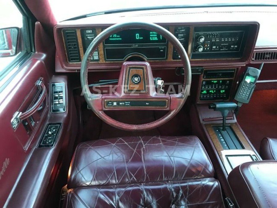 Historisch zugelassen: Cadillac Seville 4,5 V8 AUT.OLDTIMERH ZULASSUNG LEDER Baujahr BJ 07/1989