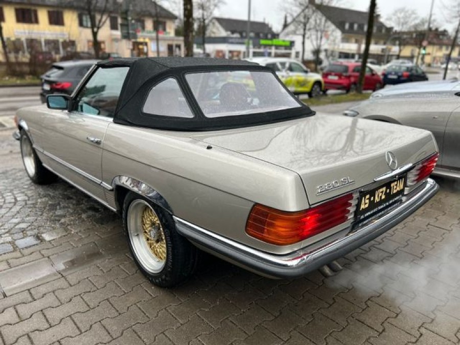 Mercedes Benz 280 guter Zustand mit gültigem Pickerl Baujahr BJ 04/1985
