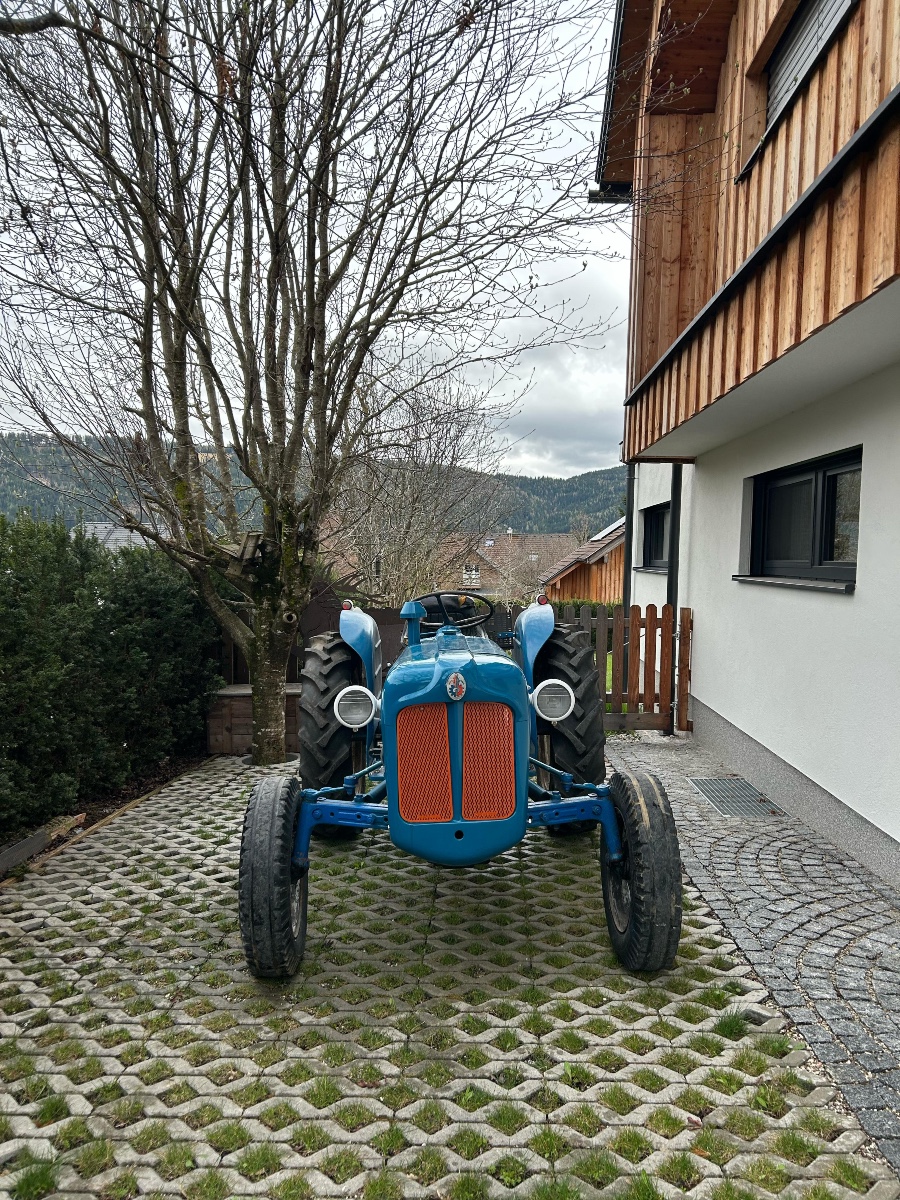 Klassiker Fordson Dexta gut erhalten Baujahr BJ 06/1963