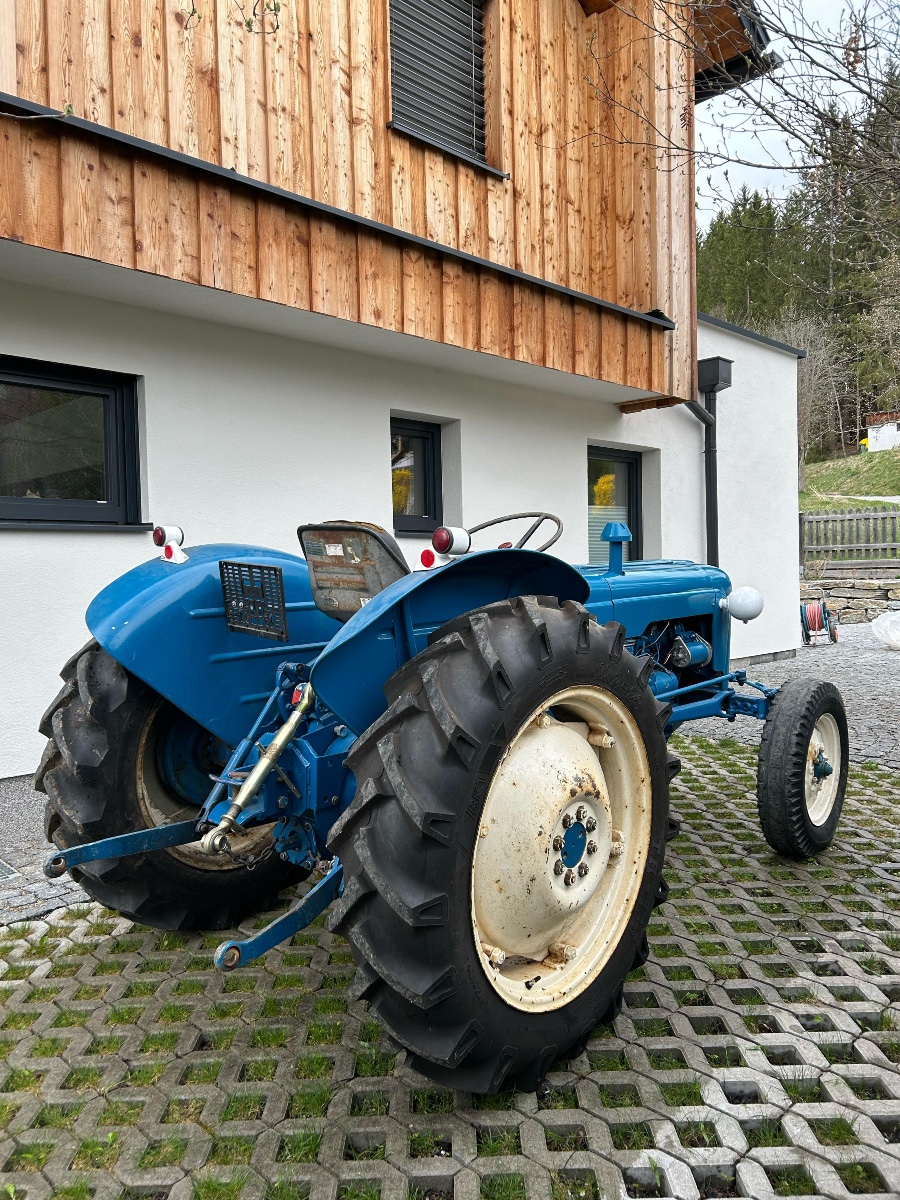 Klassiker Fordson Dexta gut erhalten Baujahr BJ 06/1963
