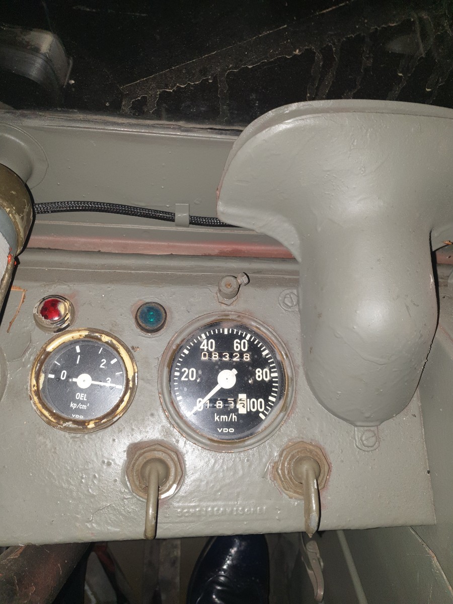 Mercedes Benz Unimog in rostfreiem Zustand mit niedriger Laufleistung Baujahr BJ 12/1959