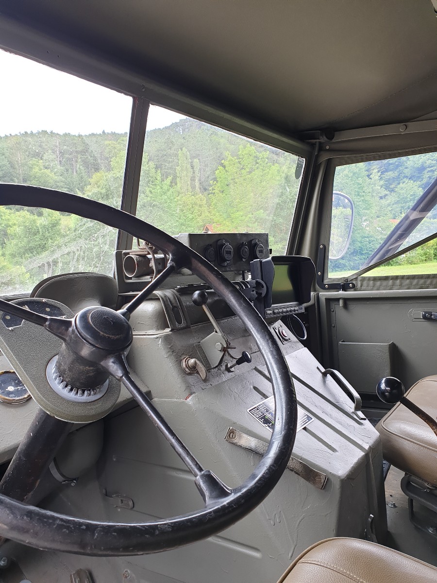 Mercedes Benz Unimog in rostfreiem Zustand mit niedriger Laufleistung Baujahr BJ 12/1959