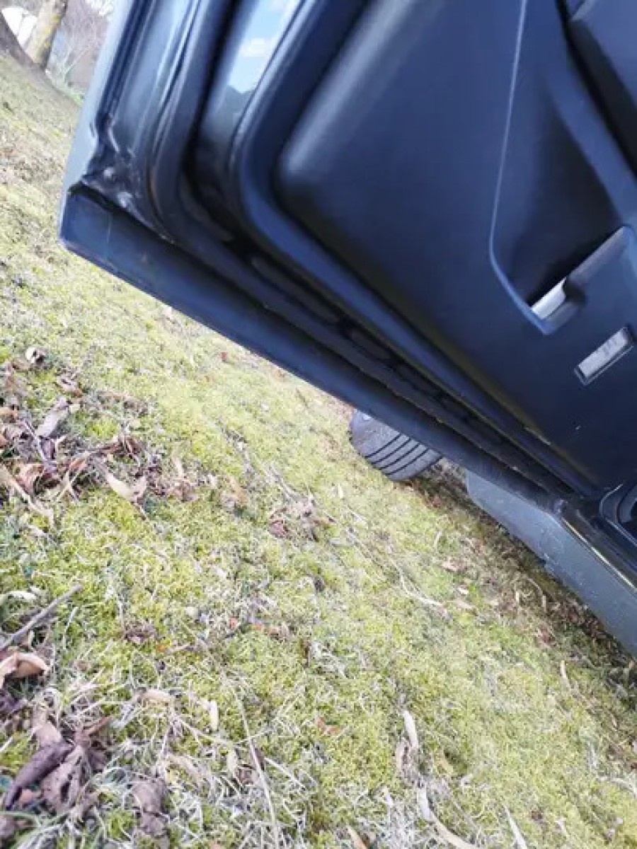 Mercedes Benz 300 300ce-24 cabrio in gutem Zustand sucht neuen Besitzer Baujahr BJ 05/1993