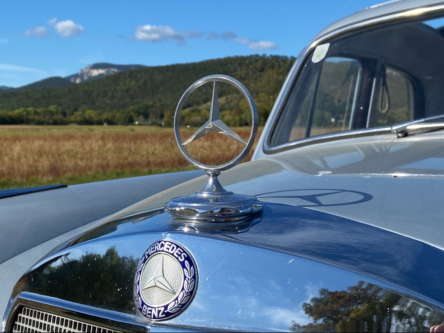 Oldtimer Mercedes Benz Ponton W 105 in gutem Zustand Baujahr BJ 06/1956