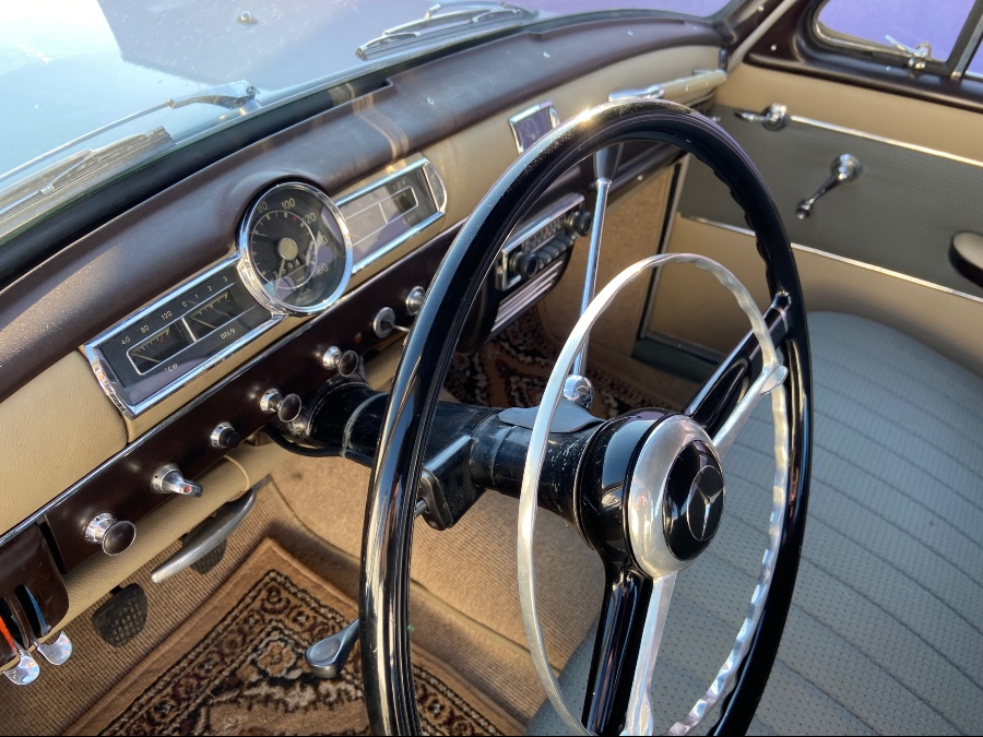 Oldtimer Mercedes Benz Ponton W 105 in gutem Zustand Baujahr BJ 06/1956