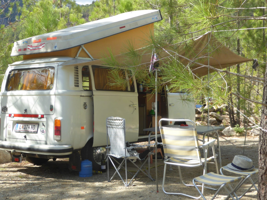 VW T2 Westfalia original Campingausstattung gut erhalten Baujahr BJ 09/1975