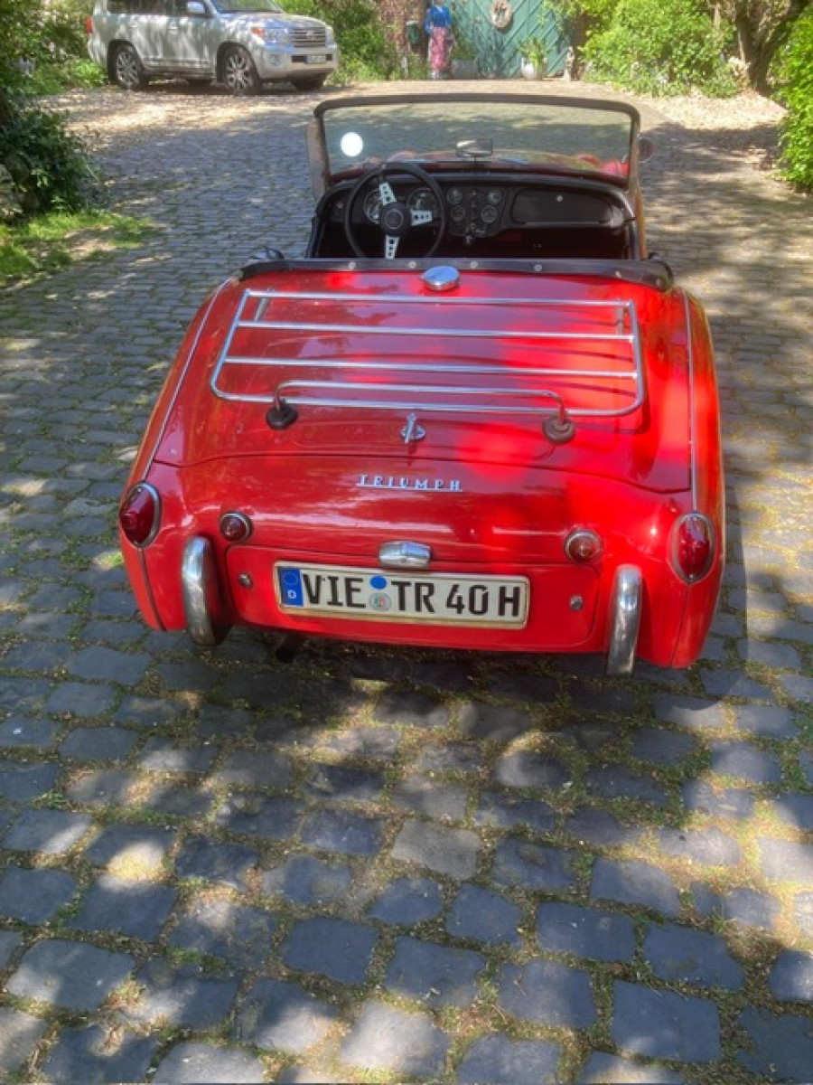 Triumph TR3 guter Zustand steht zum Verkauf Baujahr BJ 08/1961