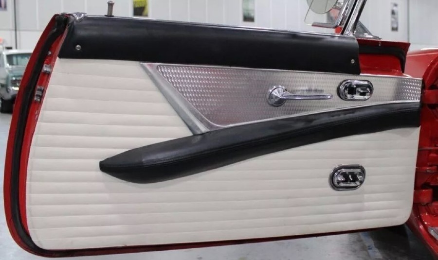 Ford Thunderbird 1955 Cabrio „SHOW QUALITÄT“ Baujahr BJ 07/1955