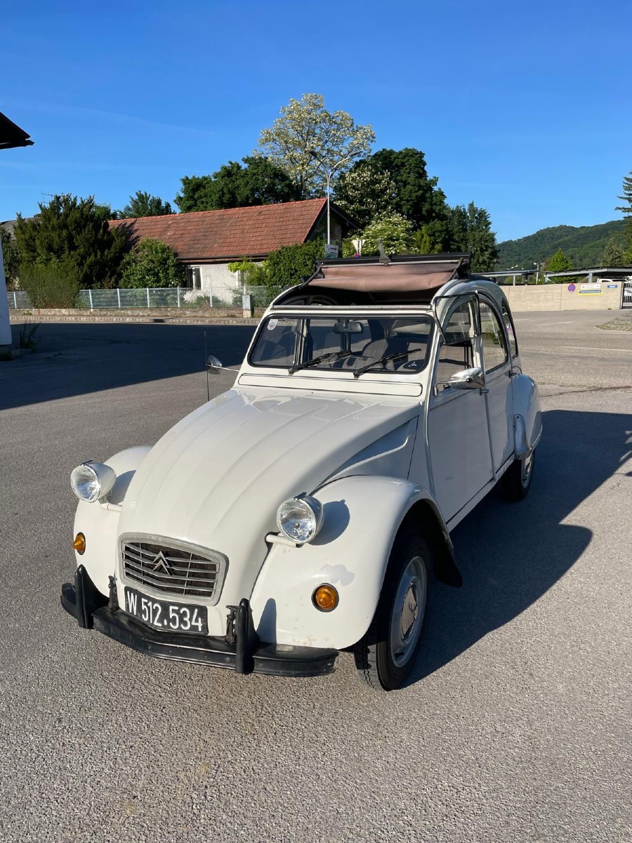 Citroën 2CV in rostfreiem Zustand Baujahr BJ 07/1987