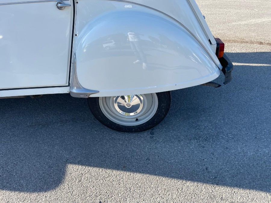 Citroën 2CV in rostfreiem Zustand Baujahr BJ 07/1987
