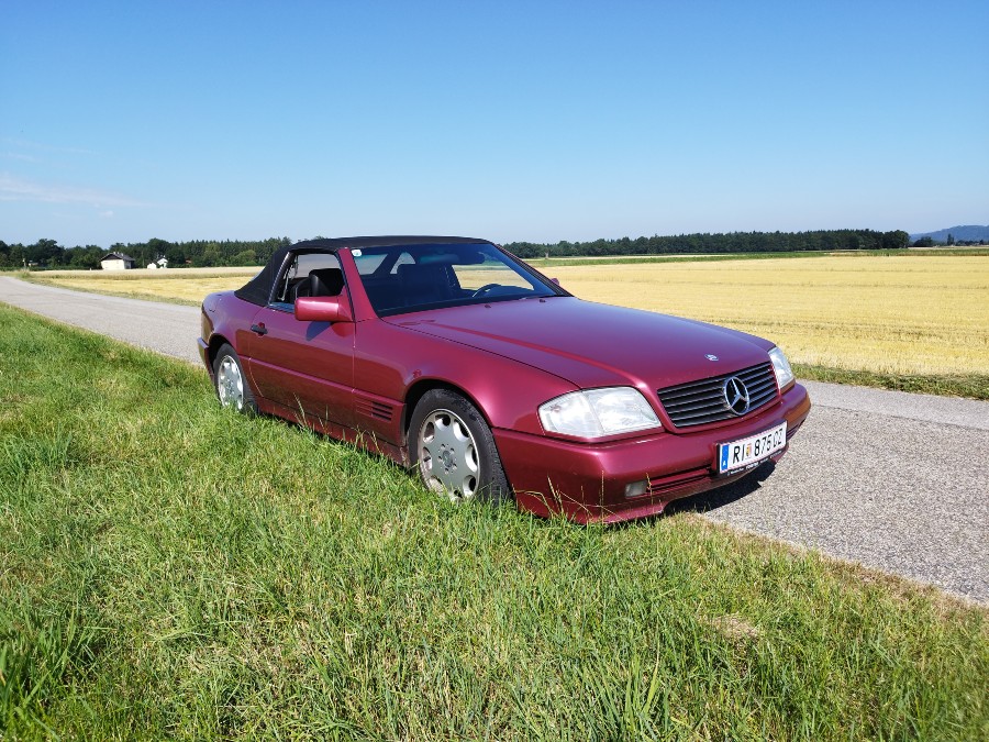 Biete Mercedes Benz SL-Klasse 500 gut erhalten mit gültigem Pickerl Baujahr BJ 05/1992