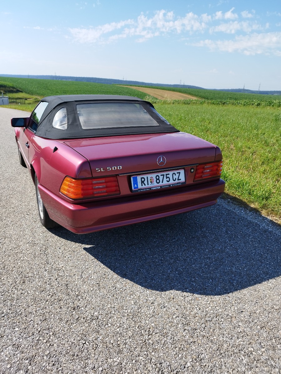Biete Mercedes Benz SL-Klasse 500 gut erhalten mit gültigem Pickerl Baujahr BJ 05/1992