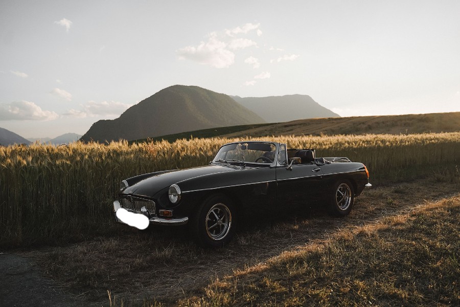 Historisch zugelassen: MG MGB in gutem Zustand Baujahr BJ 07/1972