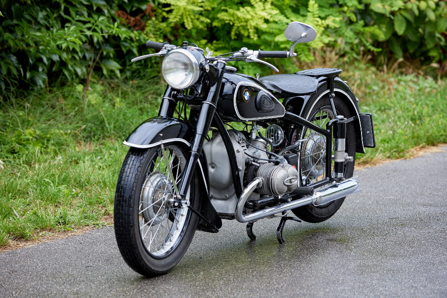BMW R 51/2 guter Zustand sucht neuen Besitzer Baujahr BJ 07/1950