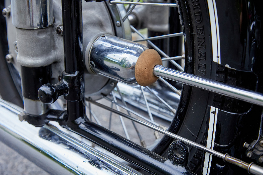 BMW R 51/2 guter Zustand sucht neuen Besitzer Baujahr BJ 07/1950