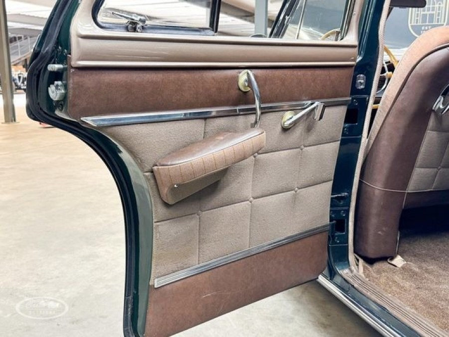 Chrysler New Yorker Sedan Baujahr BJ 01/1950