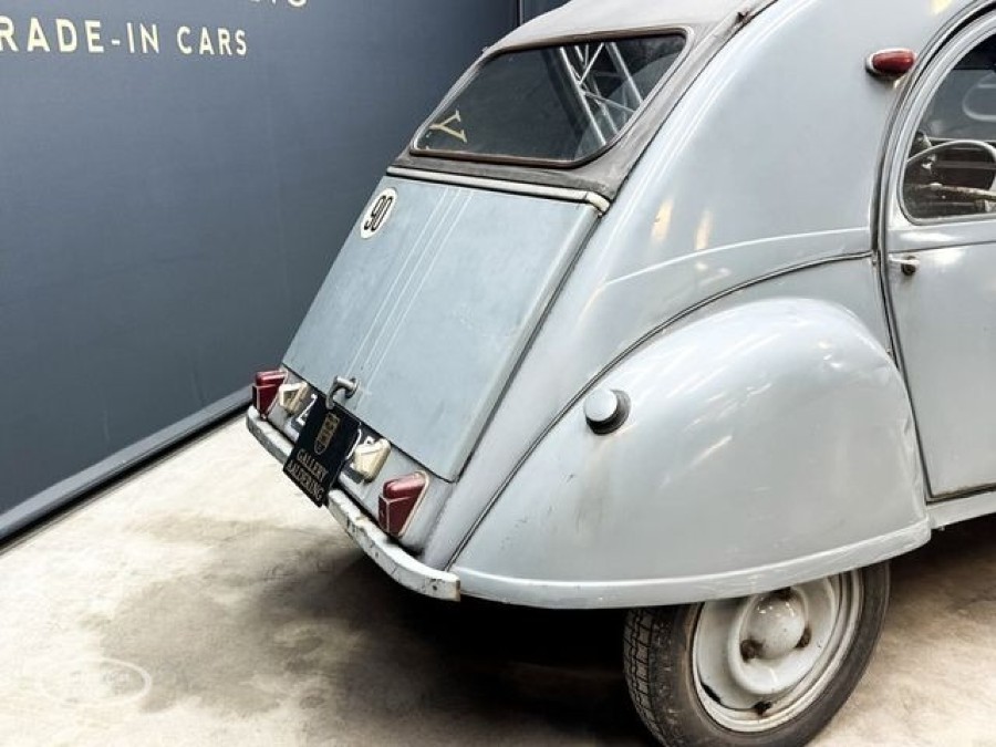 Citroën 2CV AZ „Technisch generalüberholt“ Baujahr BJ 01/1958