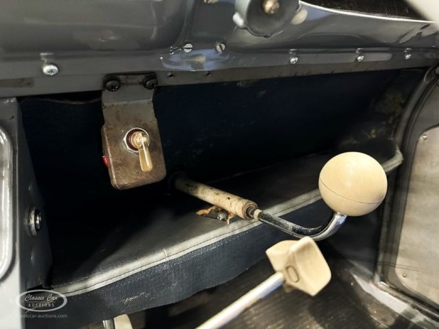 Citroën 2CV AZ „Technisch generalüberholt“ Baujahr BJ 01/1958