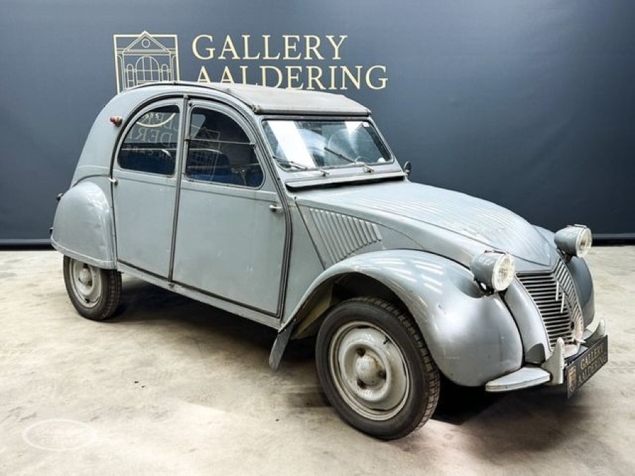 Citroën 2CV AZ „Technisch generalüberholt“ Baujahr BJ 01/1958