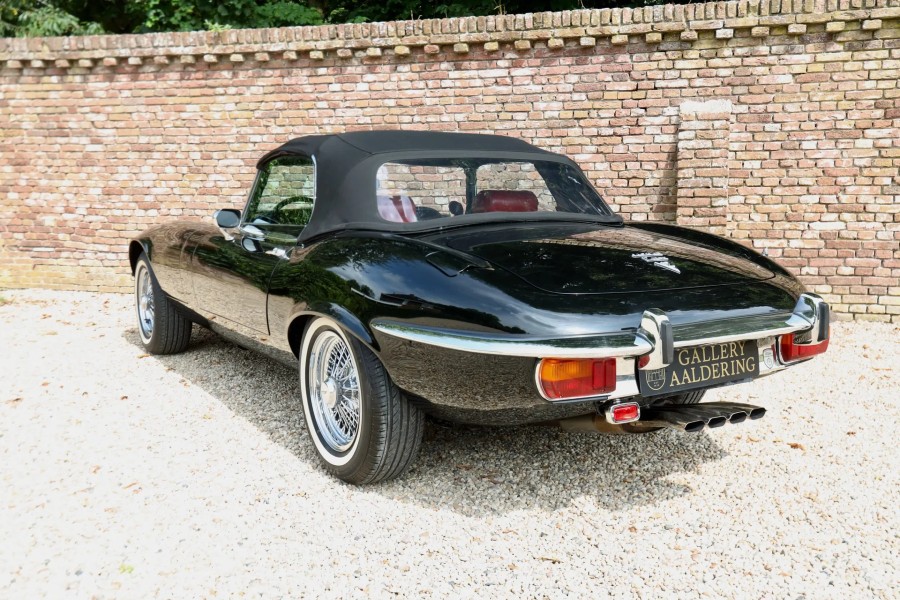 Jaguar E-Type V12 Roadster „Schaltgetriebe“ Baujahr BJ 01/1974