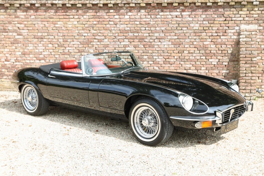 Jaguar E-Type V12 Roadster „Schaltgetriebe“ Baujahr BJ 01/1974