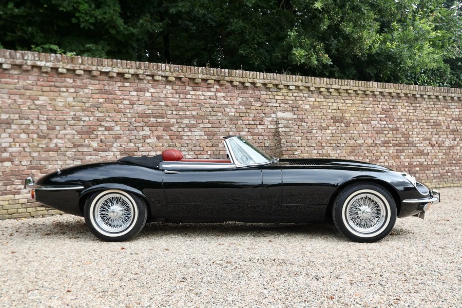 Jaguar E-Type V12 Roadster „Schaltgetriebe“ Baujahr BJ 01/1974